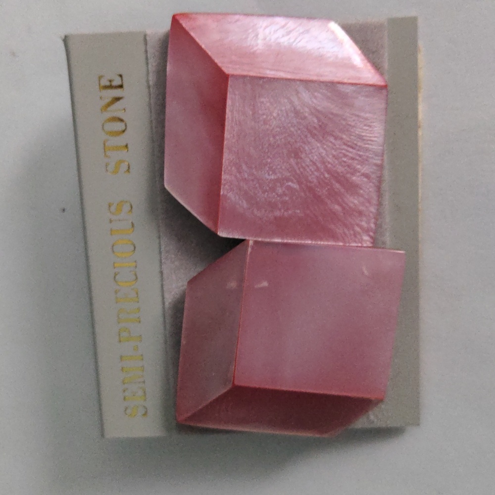 NWT Macy's Pink MOP Earrings.  Genuine, Light Weight, Geometric, Statement